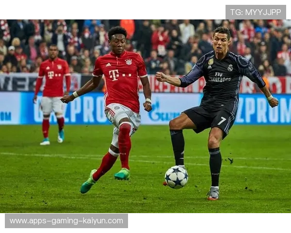 皇马阵地战清晰,阿拉巴出球路线选择明确