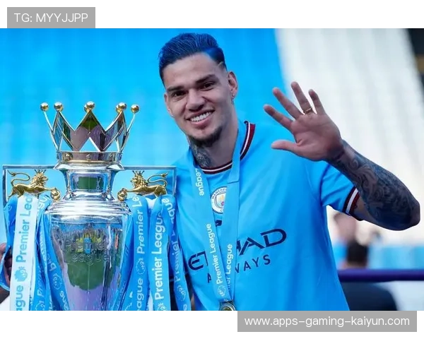 曼联青训小将加布里埃尔闪耀足总杯，未来可期